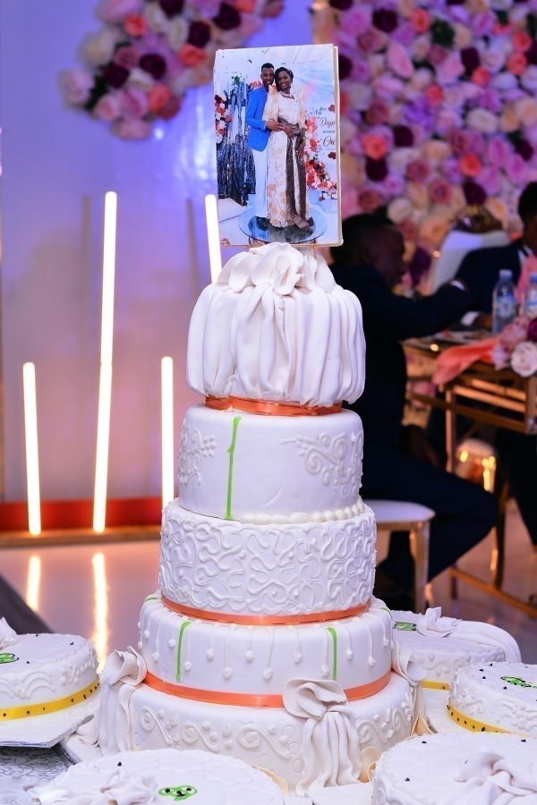Introduction Cake